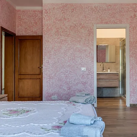 Holiday home Fantaccini Con Piscina *